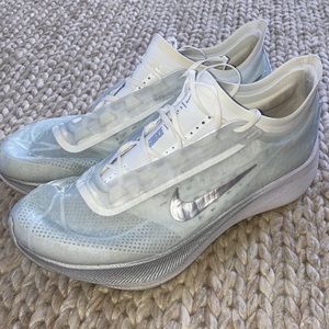 Nike Zoom Fly 3